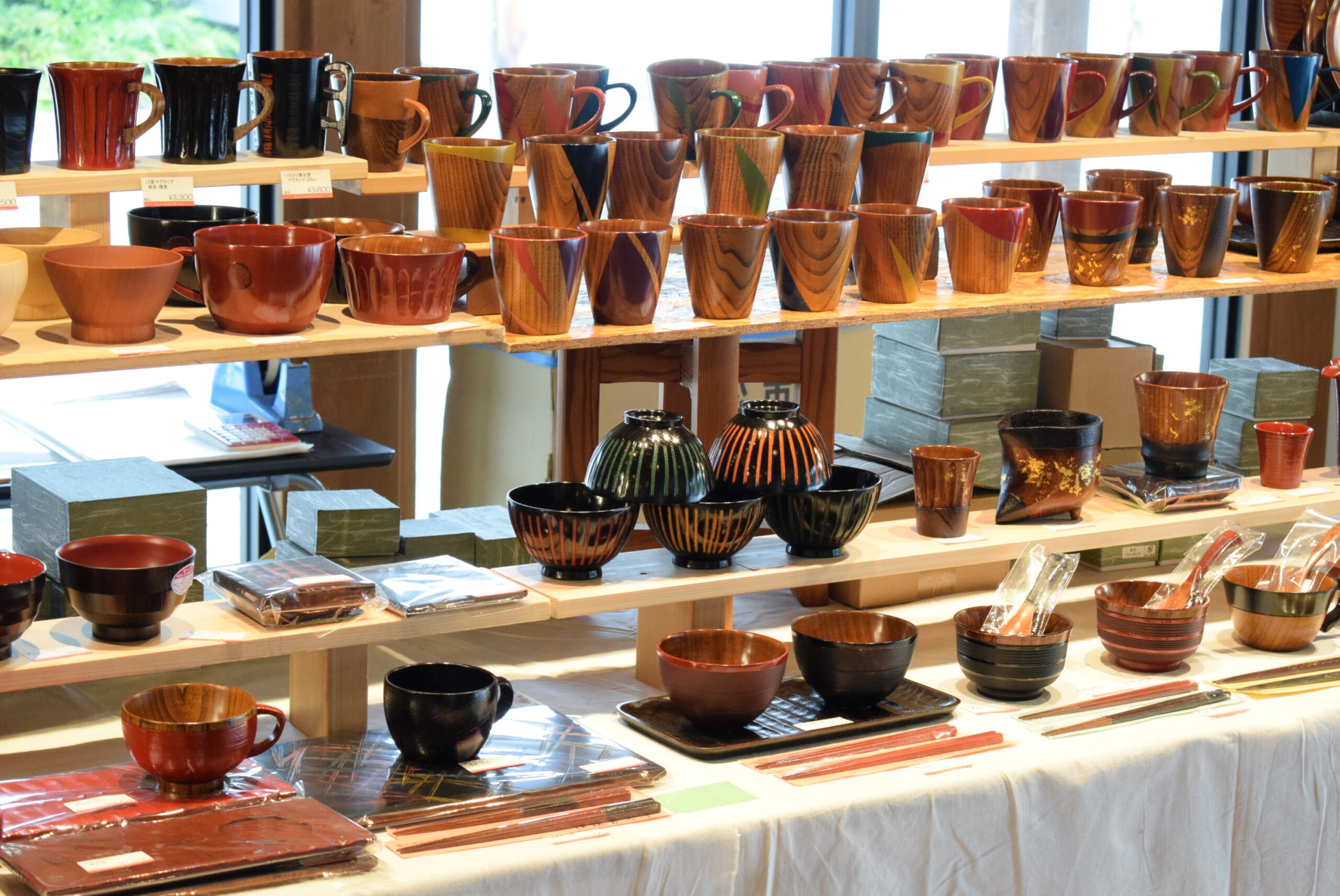 株)黒松 香川漆器展示販売 | かがわ物産館『栗林庵』讃岐うどん・希少